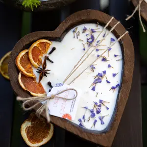 Large Heart Wood Dough Bowl Candle with Orange Balls, Soy Wax Candle, 3 Cotton Wick Decor, Heart Design, Ideal for Special Occasions - Light