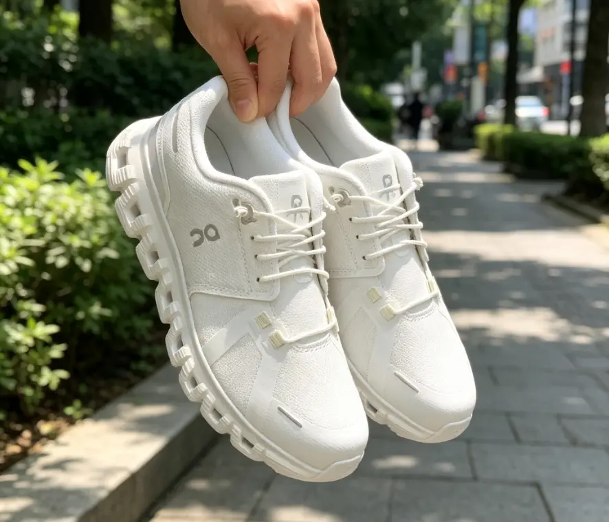 Cloud 6 Unisex Low-Top Running Shoes — Waterproof, slip-resistant, durable, and breathable casual athletic shoes; featuring comfortable cushioning, suitable for outdoor jogging.