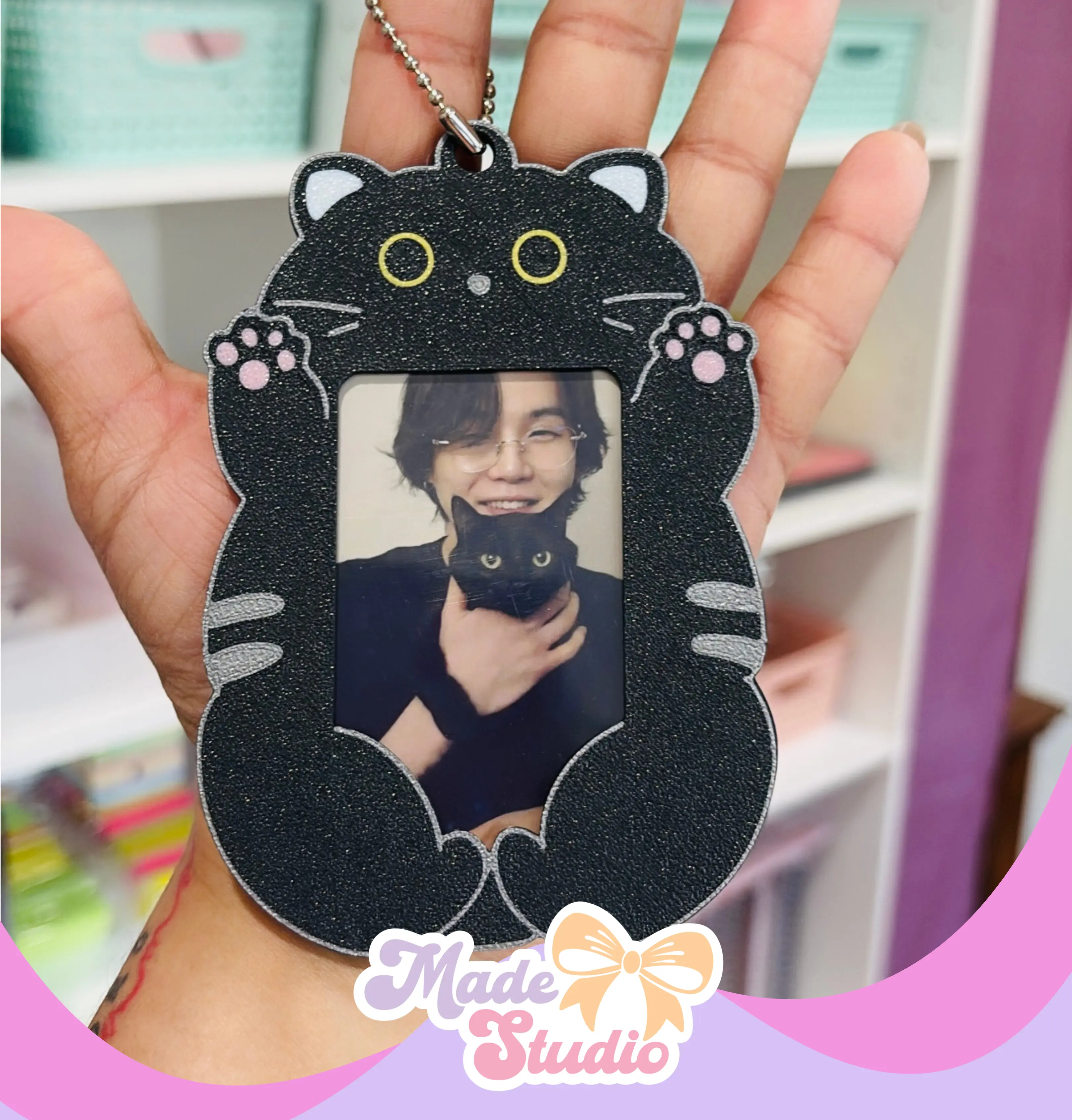 August D Cat Bag Pic Tag