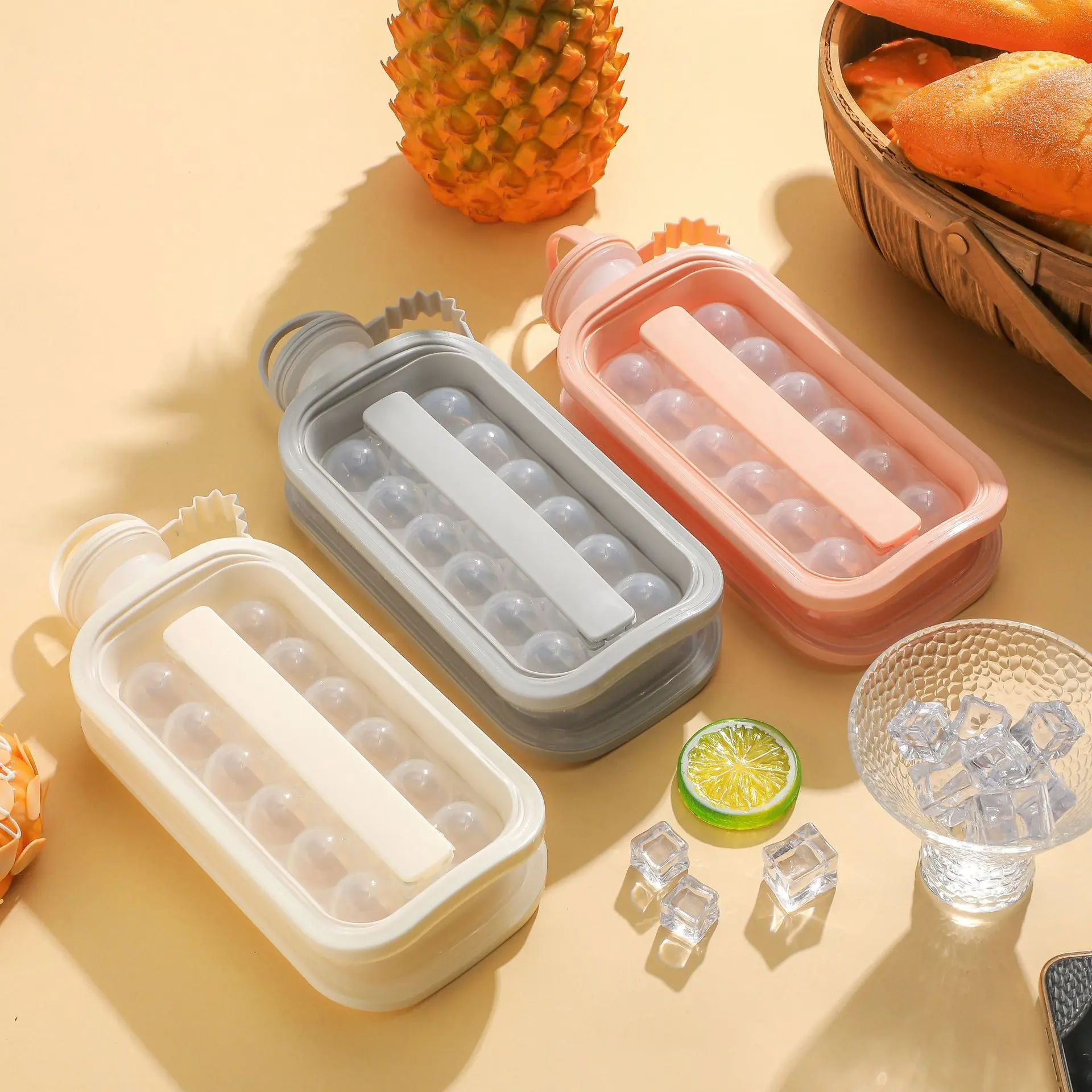 Fashionable Ice Ball Maker Water Bottle, Leak-Proof Ice Cube Tray with Handle, Food Safe Silicone Mold, Whiskey Ice Cubes Mold for Drinks, Cocktails, Iced Coffee, Ice Ball Molds
