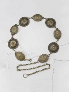 Vintage Round Shaped Embossed Decorated Chain Belts for Women, Trendy Statement Belts, Trendy Exquisite Belt, Stylish Belts, 2025 Fall Boho Style Fashion All-match Female Accessories, Brass Color Back To School Y2k Charms Accessories