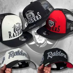 New Era Las Vegas Raiders Trucker Snapback Cap – Mesh Back Adjustable NFL Hat with Embroidered Raiders Shield Logo for Men & Women, Limited Edition 2026 Urban Streetwear Gorra premium, ideal para destacr tu estilo en TikTok.