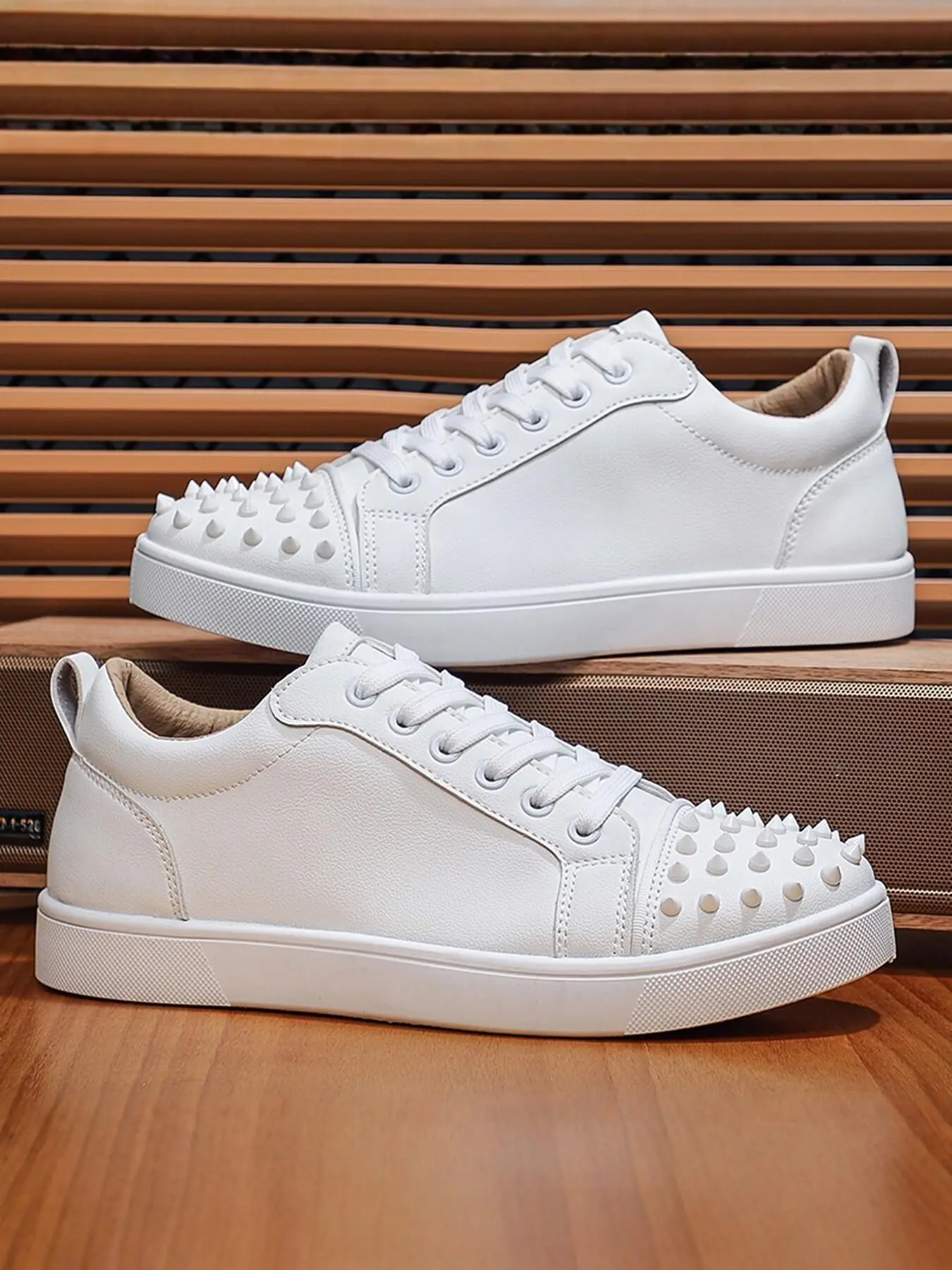 Men's Fashion Simple Rivet Board Shoes, Sneaker, Sneakers Casual, Options, Sizes 39-44, All Seasons, Versatile Outdoor Wear
