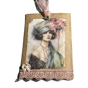 Vintage Note Cards with Floral Design and Decorative Trim, Ideal for Personalization and Gifting