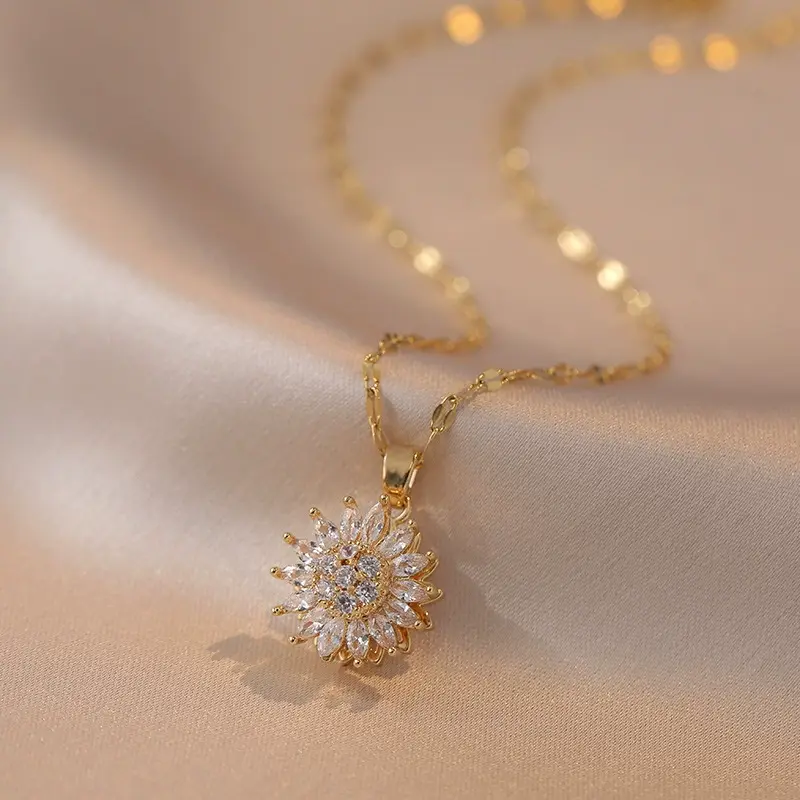 Rotating Sunflower Pendant Necklace, Flexible Rotating Jewelry Necklace, Relieve Stress Rotating Five Petal Flower Pendant Necklace Soothing Restlessness Necklace, Rotating Crystal Flower Necklace