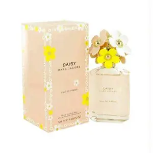 Daisy Eau So Fresh by Marc Jacobs Eau De Toilette Spray 2.5 oz