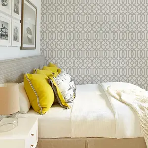 Avant Trellis Wallpaper - Peel and Stick