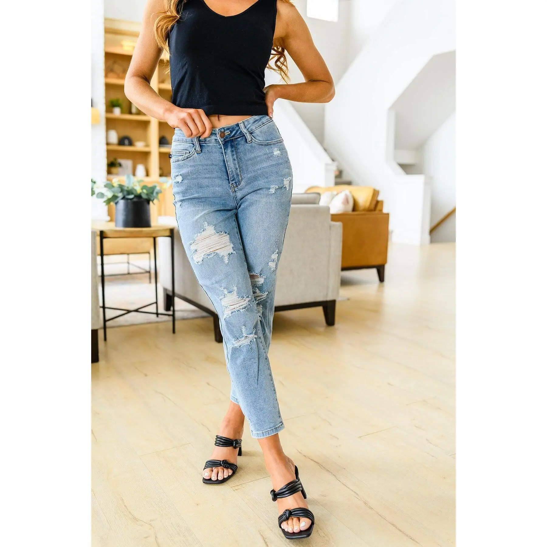 Florence High Waist Destroyed Boyfriend Jeans