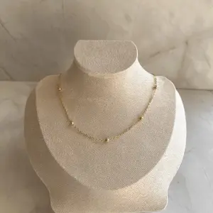 Elegant Gold Color Choker Necklace with Delicate Beads for Women's Fashion Accessory Perfect for Everyday Wear