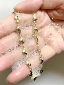 Heart Charm Stainless Steel Bracelet, Elegant Women's Jewelry Accessory, Perfect Gift for Her, Durable Daily Wear, Random Heart Count