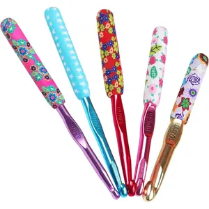 Warm Crochet Hooks Large, 10mm 9mm 8mm 7mm 6.5mm Large Crochet Hooks for Chunky Yarn Blanket Sweater Thick Wool, Big Crochet Kit for Crochet Supplies