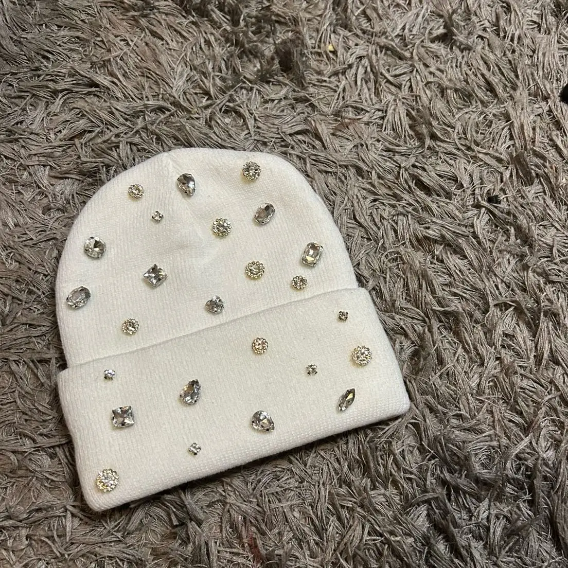 REG Diamond Beanie - White Beanie with Sparkling Diamond Embellishments