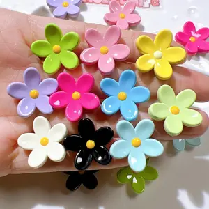 Cute Raised Edge Flowers DIY Resin Charms