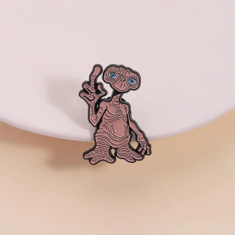 Cartoon Alien Design Brooch Pins, Cute Enamel Pin, Fashion Accessories Alloy Badge for Daily Clothing Decor, Trendy All-match & Exquisite Brooch for Birthday Gift