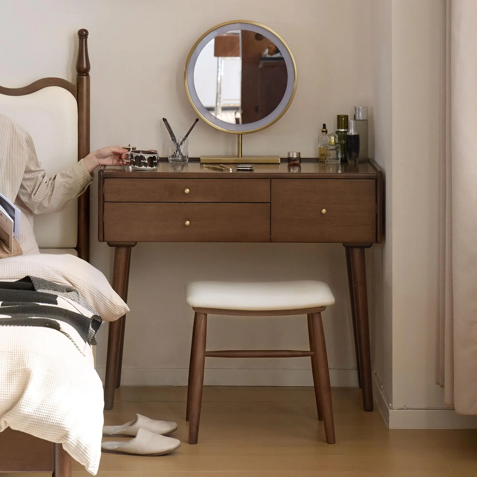 YESWOOD Vanity Desk, Solid Rubberwood Dressing Table, Study Desk and Vanity Table for Bedroom, 18" D x 30"/38'' W x 32" H (NO Mirror and NO Stool, only Vanity Desk)