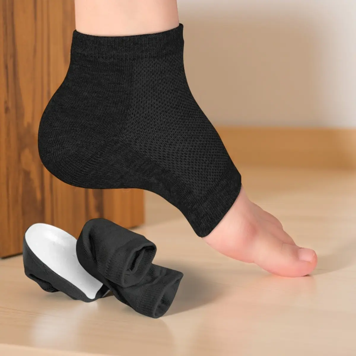 Unisex Invisible Height-increasing Sock Insoles with Cushioned, Non-slip Soles for Comfortable and Discreet Use, Suitable for Daily Wear and Pairing with Casual Shoes.