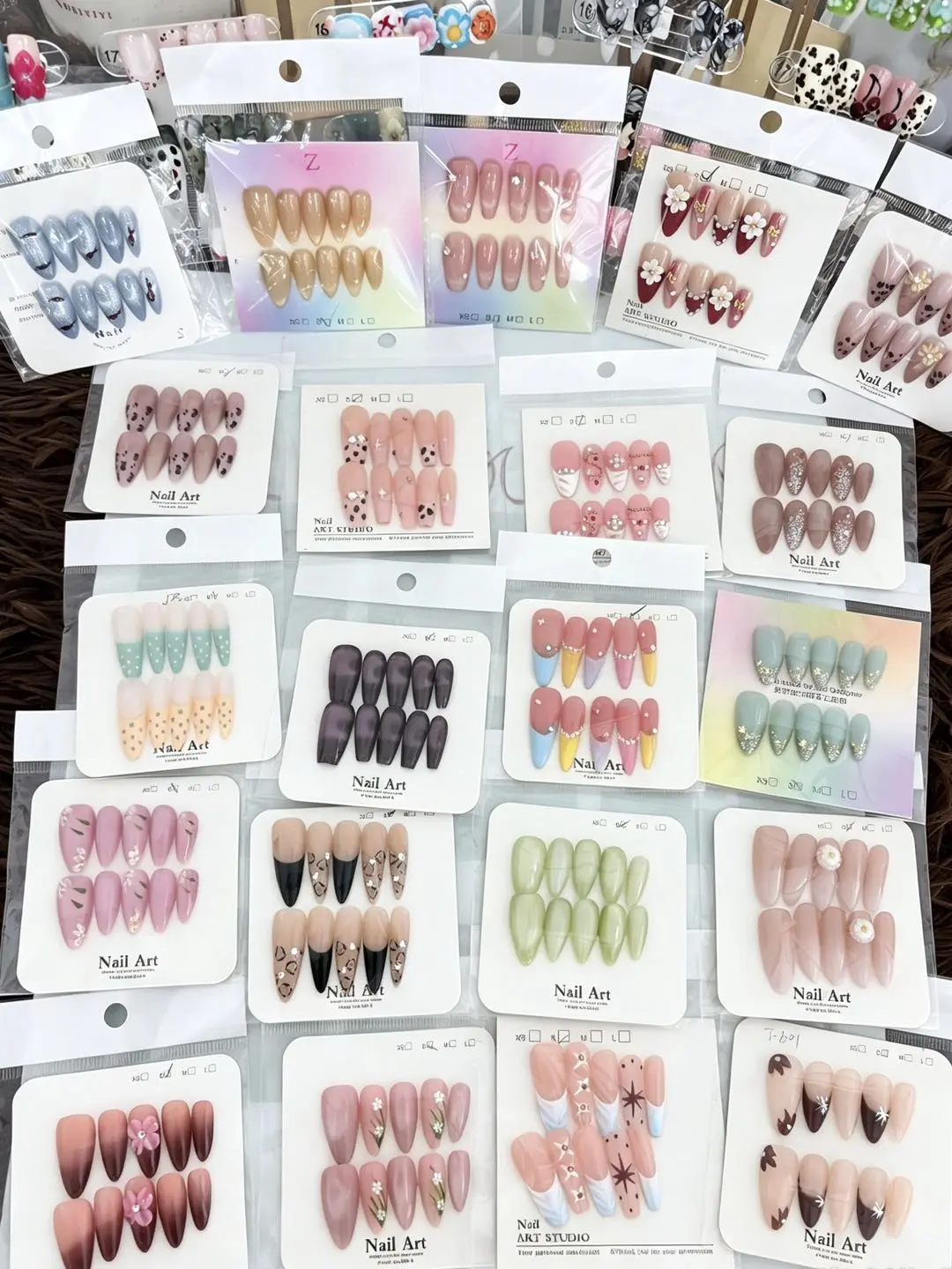 Yona(20307)gc.mystery box 20 pairs for $20.99 selectable size and length, random style
