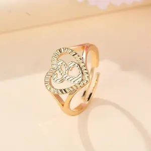 GGIRL Personalized 18K Gold Plated Initial letter Love Ring For Women and Men- Charm Vintage Heart Design Non-Tarnish Statement Ring,Stylish Exquisite Jewelry Gift