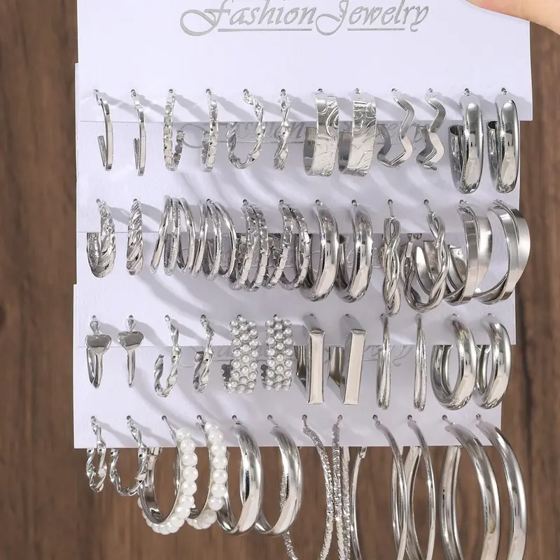 Fashion Punk Twisted Geometric C-shaped Earrings, Studs Earrings, Trendy Faux Pearl Decor Hoop Earrings, Hip-hop Daily Party Jewelry Accessories, High Quality Earrings Set, Fashionable Jewelry Accessories