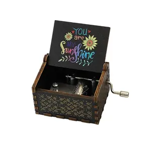 Vintage Hand-Crank Wooden Music Box Toy, Romantic Memorial Gift for Couples, Birthday and Anniversary Present, Pine Material