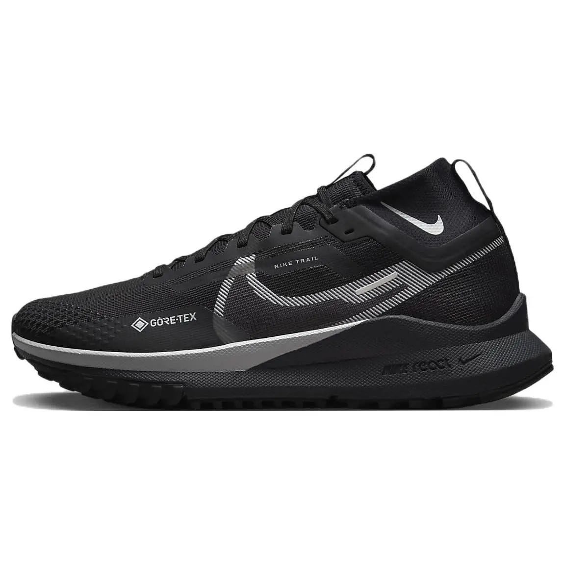 Men's Nike Pegasus Trail 4, Lightweight Waterproof Low-Top Runner Shoe, Running Trainer, Sporty Running Shoes for Trail Use