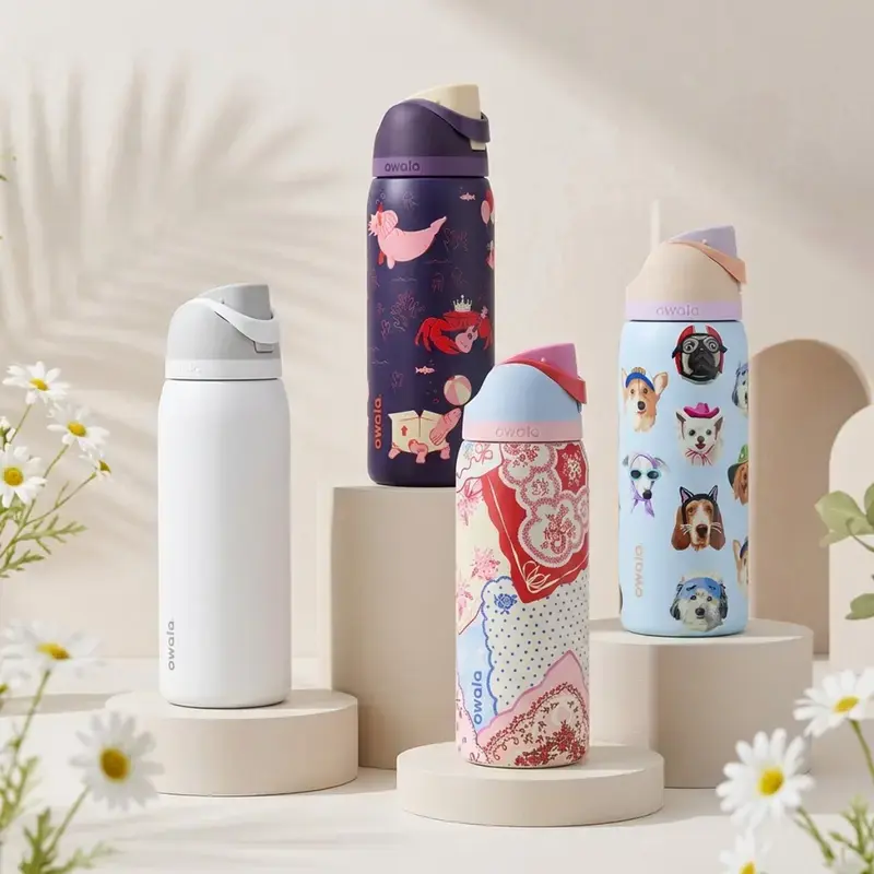 32 Oz Owala FreeSip Insulated Stainless Steel Water Bottle with Straw for Sports and Travel, Leak Proof, BPA-Free, Dog Collage,Hankie,Shy Marshmallow