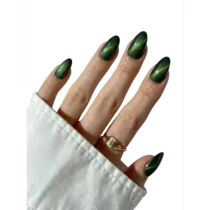 Emerald Green Press-On Nails – Reusable & Long-Lasting