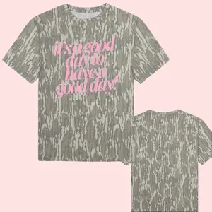 'Good Day' Camo Hideaway Crewneck Mossy Oak Camo Tee, Outdoor Hunting Graphic T-Shirt, Classic Logo Camouflage Tee, Vintage Hunting Style, 3D Hunting Style, 3D Camo T Shirt