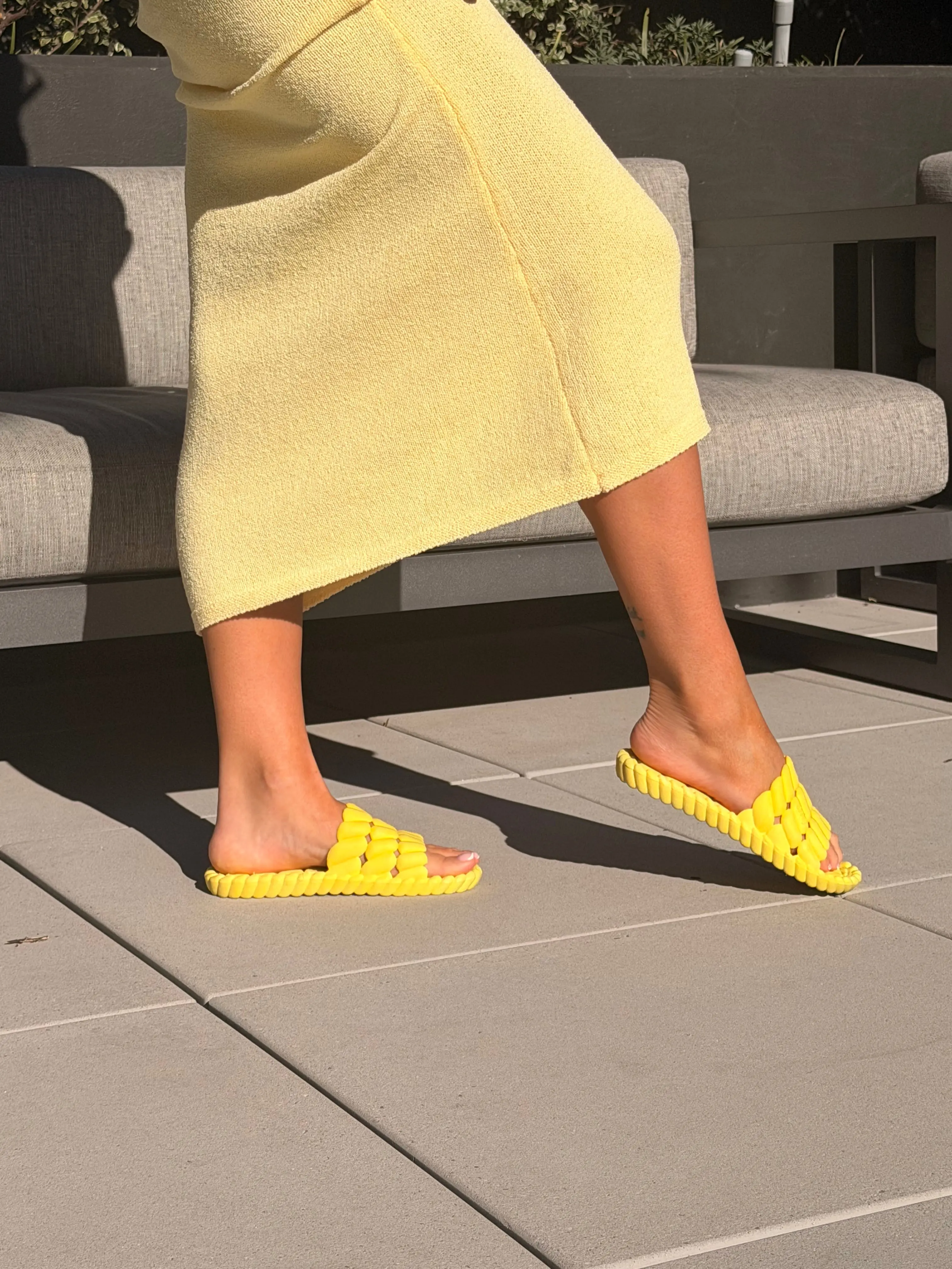 Lemon Spongy Slipper