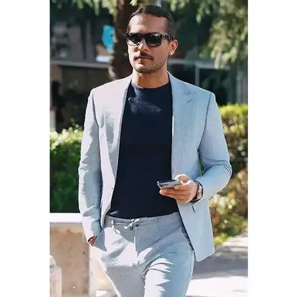 The Bespoke Suit (Sky Blue)