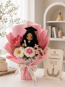 Custom Crochet Graduation Bouquet, Full doll Best-selling Gift, Class of 2026 Graduate Doll & Flowers