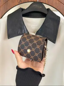 Women's Mini Metal Buckle Chain Wallet Bag, Letter Print Design, Casual Daily Use, Small Coin Purse, Fashion Accessory, Crossbody Wallet Purse