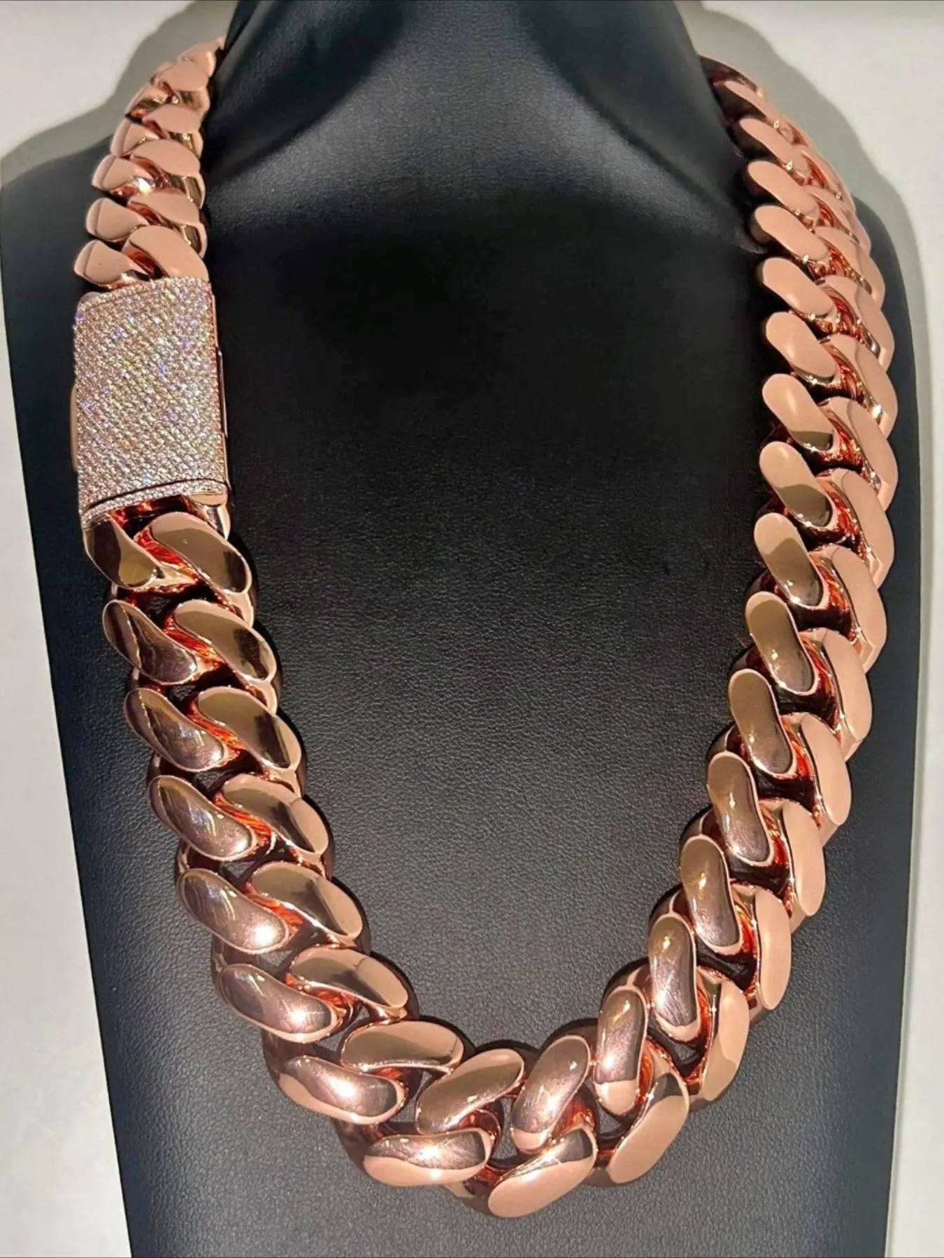 20mm Heavy hip-hop rap Cuban link brass necklace with large weight, multiple sizes, VVS zircon chain, Chunky Cuban Chain, unisex Cuban link jewelry necklace, gift for Easter and Thanksgiving for men and women