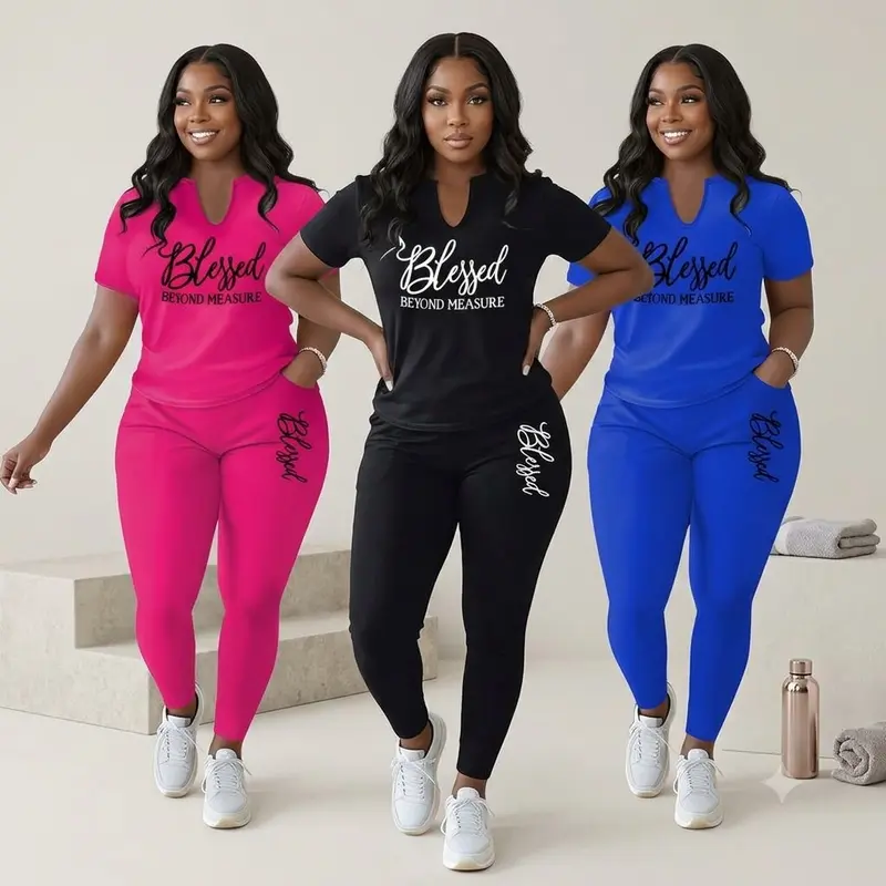 Women's Plus Size Light 2-Piece Matching Print Clothing Set - V-Neck Short Sleeve Top, Flattering Fabric-Fit Leggings for Casual Beach Lounging