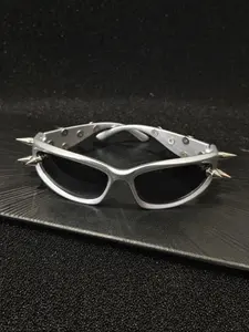 Punk Style Studded Decor Sunglasses, Trendy Casual Gothic Style Sunglasses for Everyday Use, Fashion Accessories for Outdoor Activities