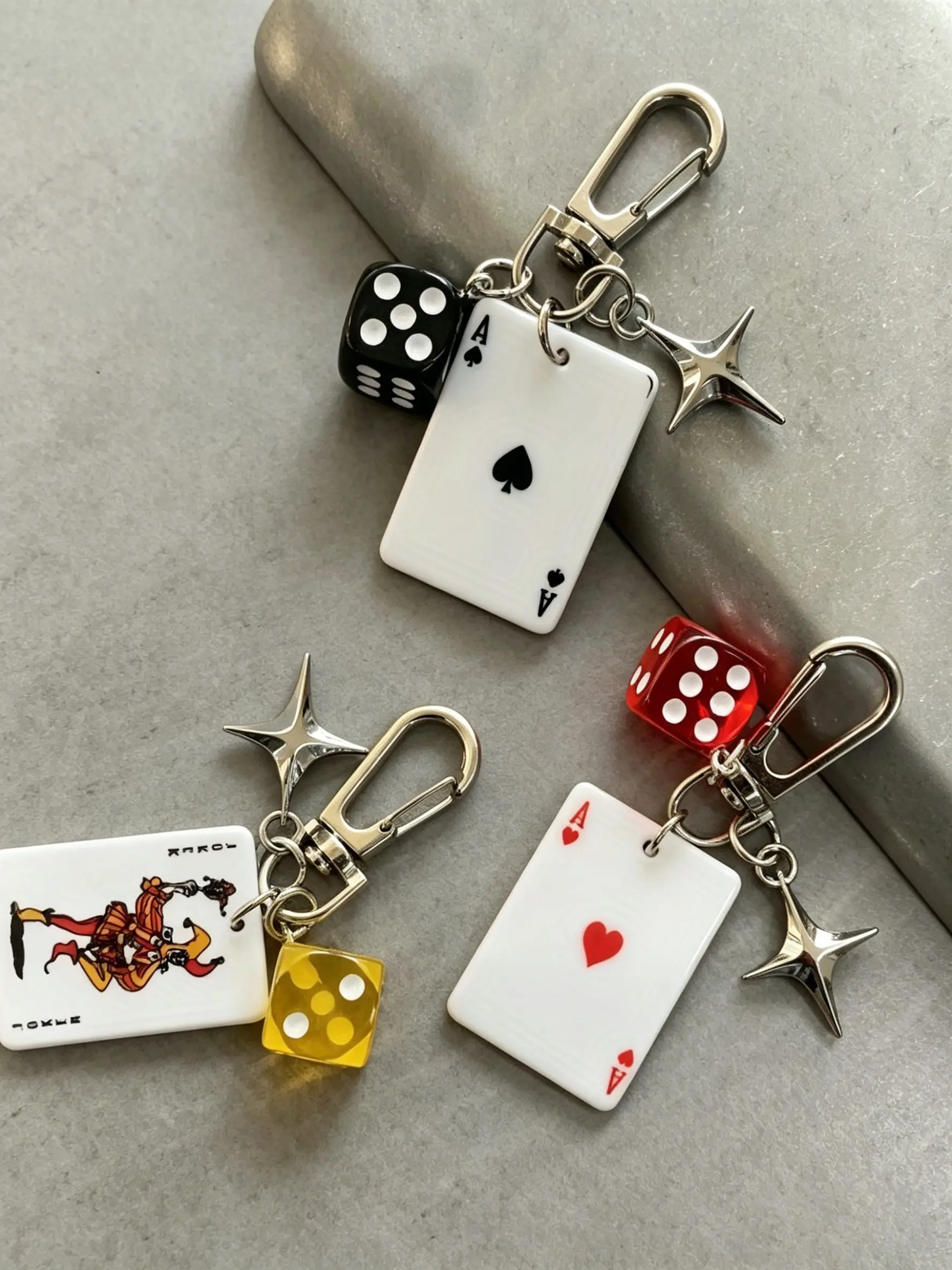 Poker, Dice, And Star Bag Charm 3 Personalized Themes To Choose From Y2k Subculture "It Girl" Accessories Niche & Trendy Fade-Resistant For Bags, Keys, And Earphone Cases Friend Charms & Couple Charms