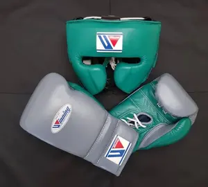 Custom winning boxing set