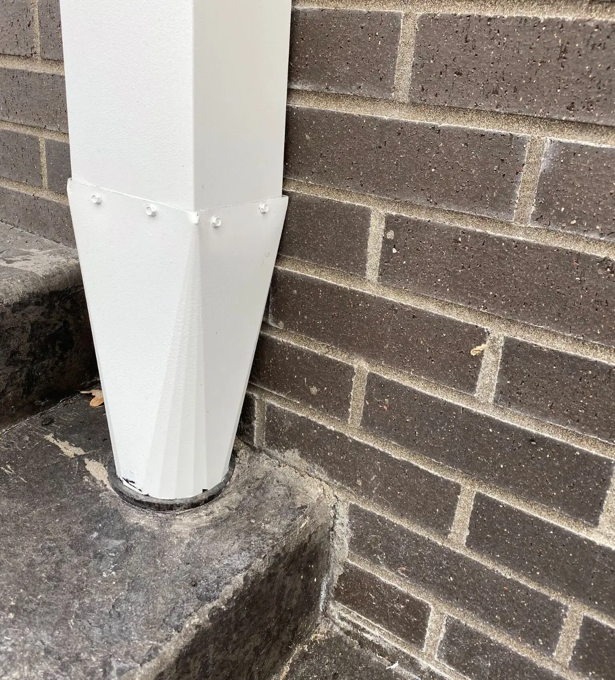 3x4" to 3" Aluminum Downspout Adapter – Pro-Grade Gutter to Drain Connector