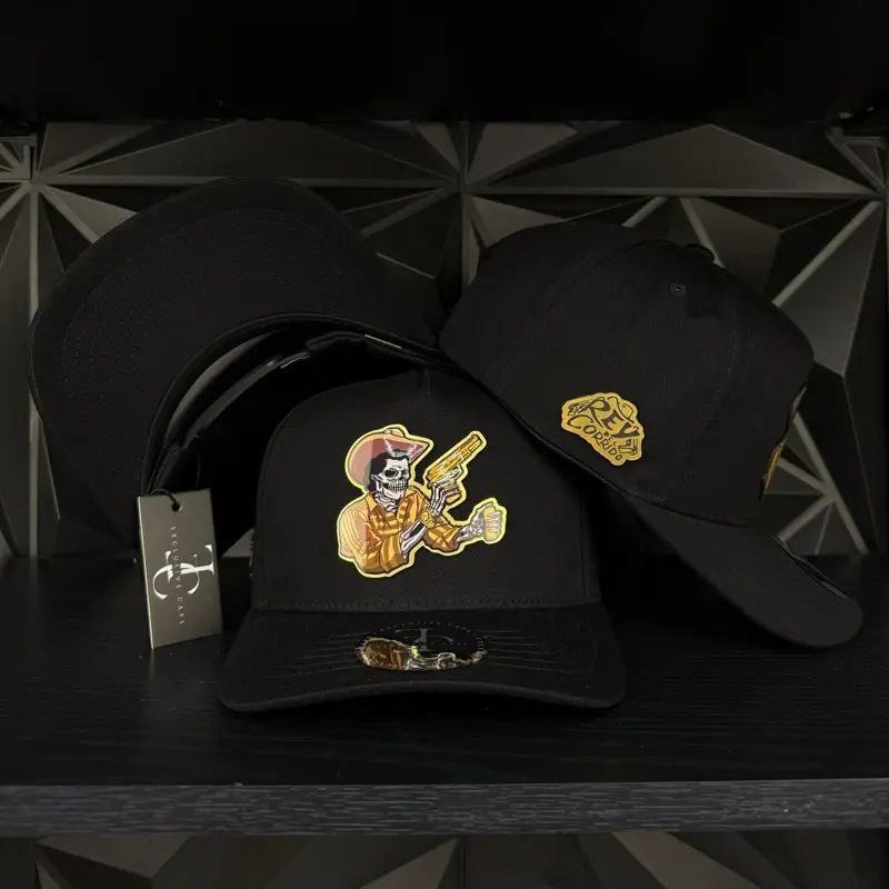Chalino SnapBack hat-black