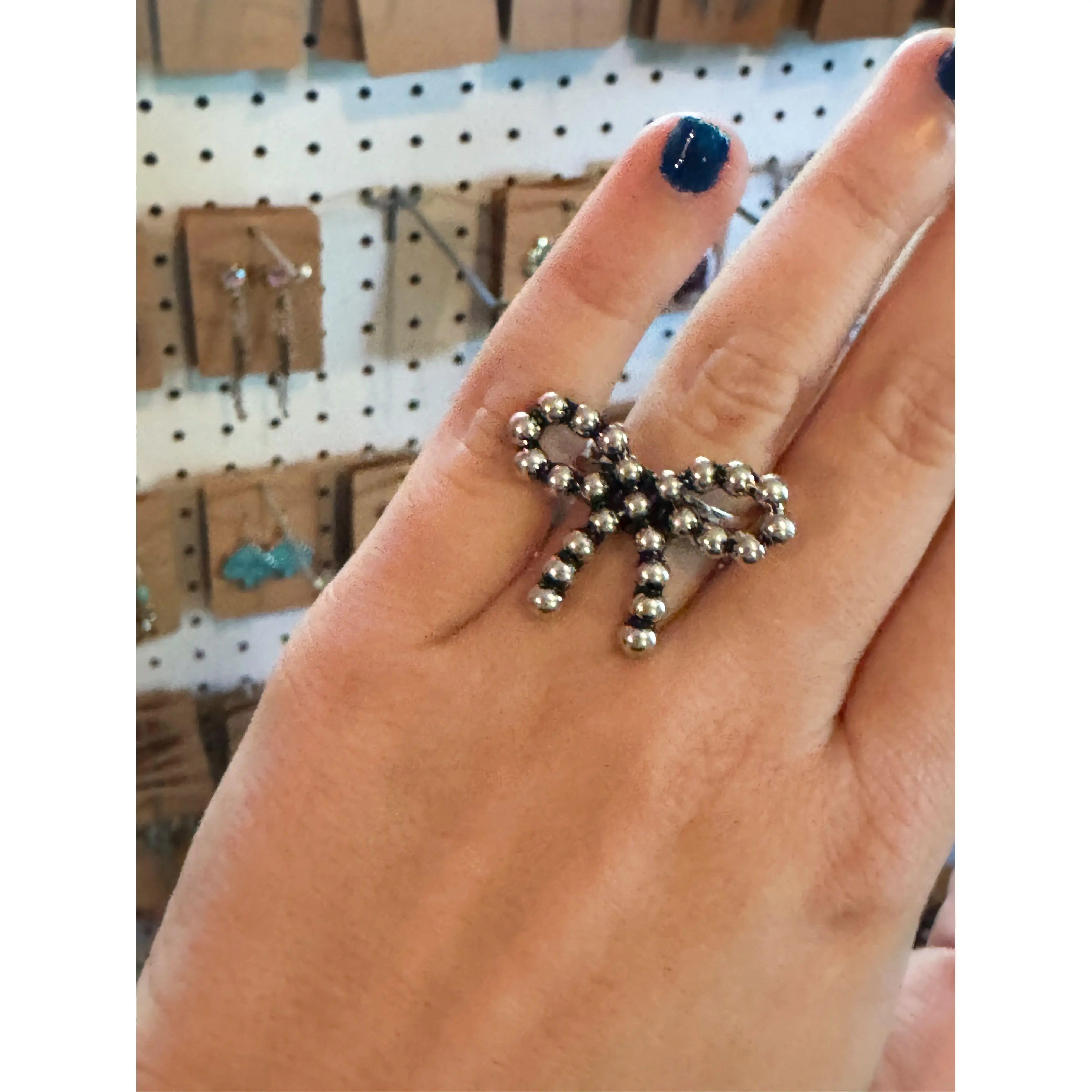 Western Bubble Ring Western Bubble Ring