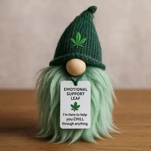 Small Dwarf Decoration Ornament, Desktop Decorative Item, Perfect for Parties and Gifts, Ideal for Home and Office Décor