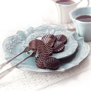 Pure Chocolate "Sweet & Milk"