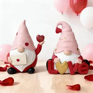 "Everlasting Embrace" Valentine Gnome Couple - Exquisite Resin Collectible Figurine, Cute Desktop Decoration, A Cherished Symbol of Love for Your Bookshelf or Desk