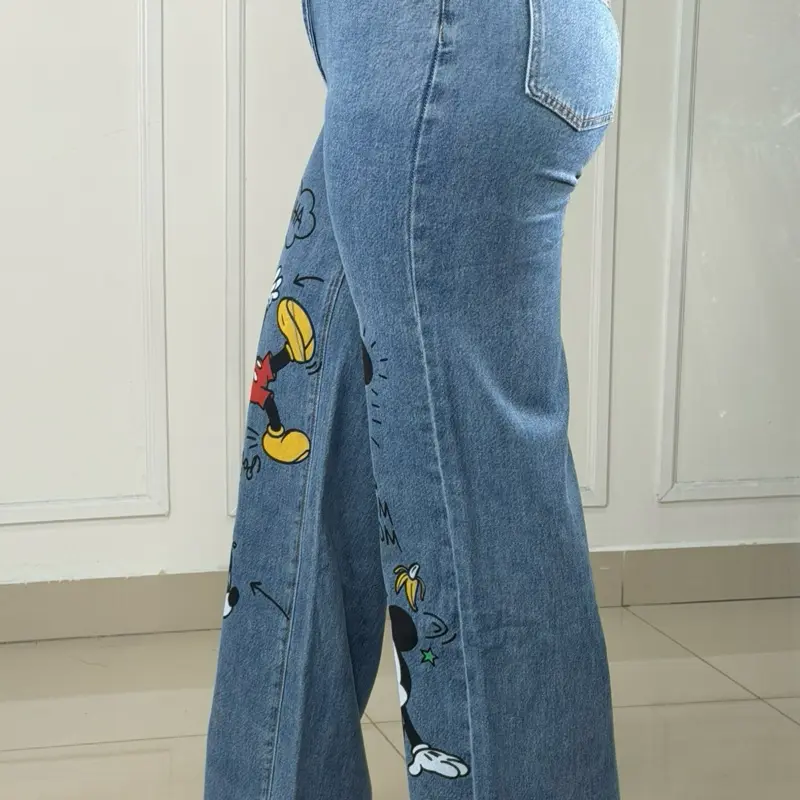 Banana Miki Magic - Straight Fit Denim Jeans
