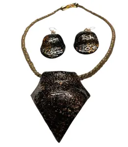 Midnight Amber Jewelry Set