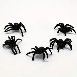5pcs Flexible Plastic Simulation Spiders, Joke Prank, Halloween & Christmas Gifts, Fun Party Decorations, Scary Spider Props