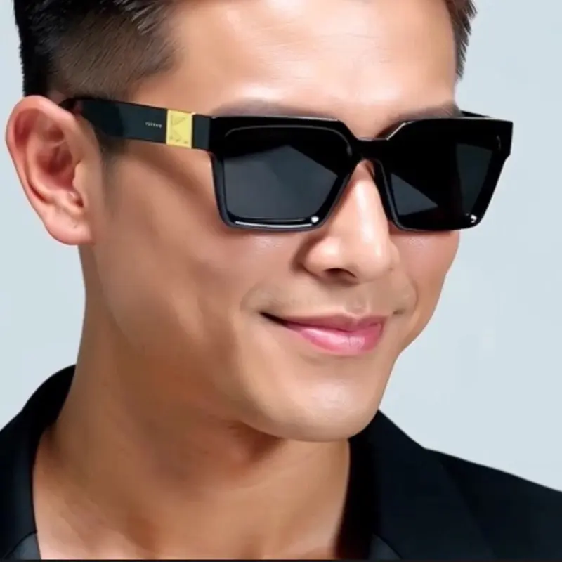 Classic Hip Hop Rapper Gangster SUN GLASSES Black Frame Gold Medallion Dark Lens