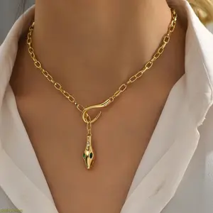 2026 new high-end temperament metal snake diamond necklace retro atmospheric light luxury style collarbone chain