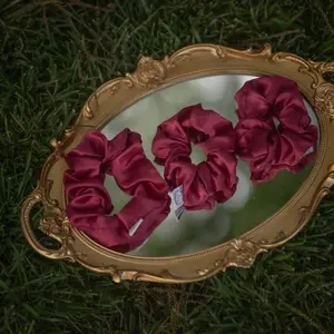 Luxury Silk Scrunchie - Prevent Hair Breakage Fashionably + Promote Growth (Women & Girl’s)