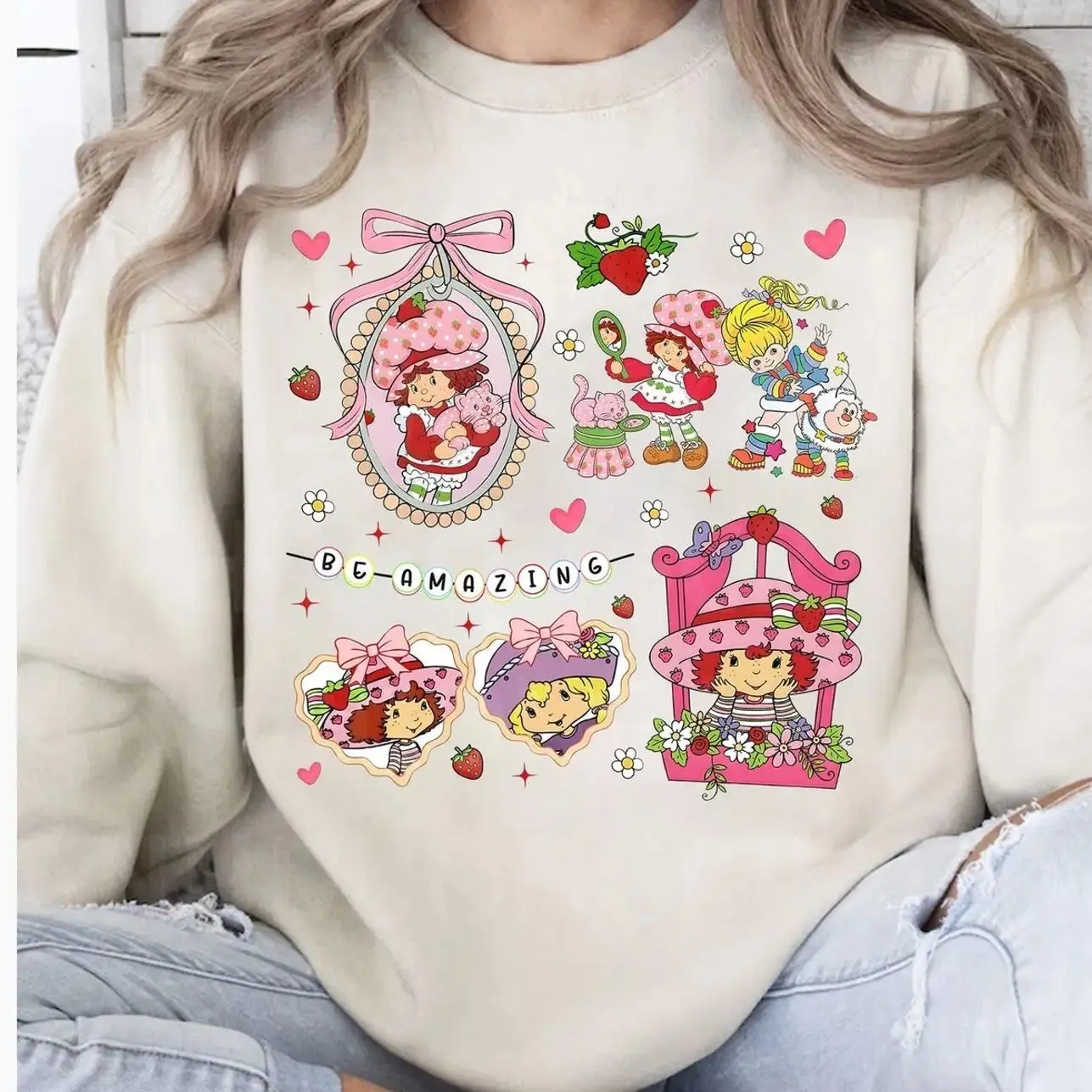 Retro Strawberry Cartoon Style Sweatshirt Cute Fruit Graphic Pullover Crewneck Cozy Casual Outfit Women & Men Gift for Strawberry Lovers
